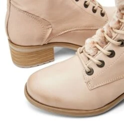 Alpinne Cream Leather -Step Up Shoes alpinne cream leather p13869 91878 medium