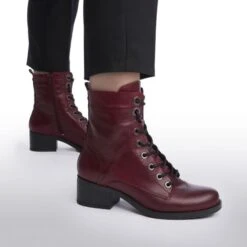 Bezzie Burgundy Leather -Step Up Shoes bezzie burgundy leather p11852 83412 medium