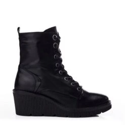 Braniyah Black Leather