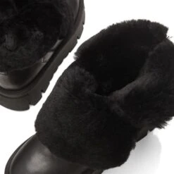 Cassa Black Leather -Step Up Shoes cassa black leather p13870 91889 medium