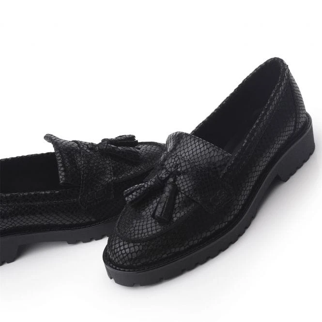 Eliona Black Snake Print Leather 6 Eliona Black Snake Print Leather - Image 4