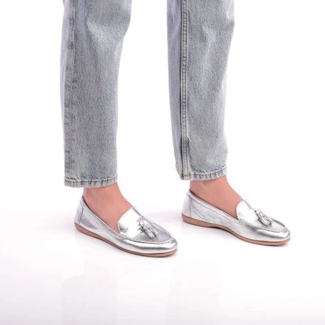 Estina Silver Leather 4 Estina Silver Leather - Image 2