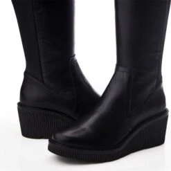 Harpette Black Leather -Step Up Shoes harpette black leather p13570 89751 medium