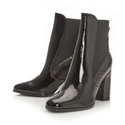 Katiee Black Patent -Step Up Shoes katiee black patent p10904 84314 medium