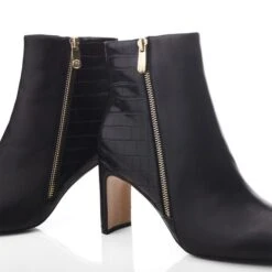 Kyrye Black Leather -Step Up Shoes kyrye black leather p13792 91050 medium