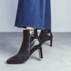 Kyrye Black Leather -Step Up Shoes kyrye black leather p13792 92762 medium