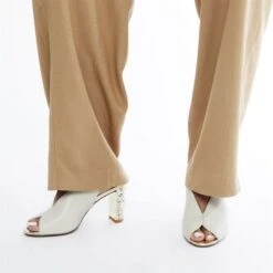 Meloni Off White Leather -Step Up Shoes meloni off white leather p11159 84927 medium