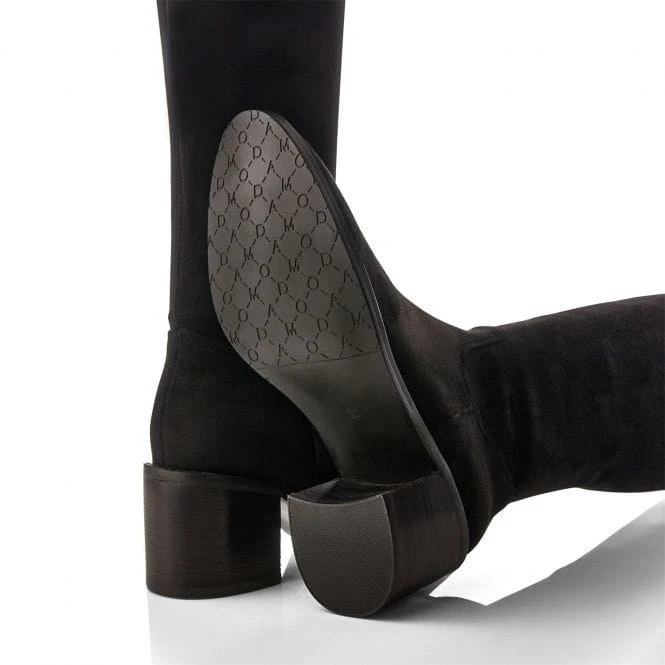 Sarianne Black Alcantara 6 Sarianne Black Alcantara - Image 4