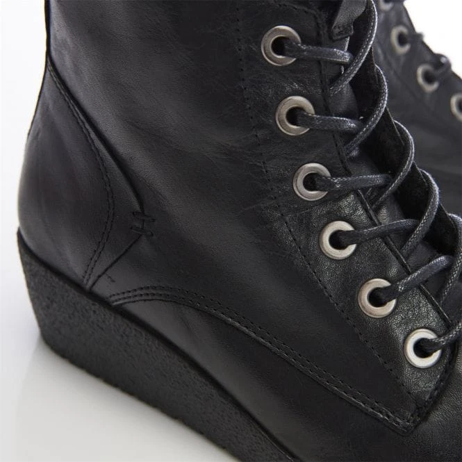 Selby Black Leather 6 Selby Black Leather - Image 4