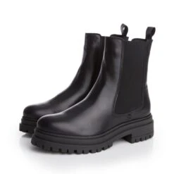 Sh Isha Black Leather -Step Up Shoes sh isha black leather p12600 92897 medium