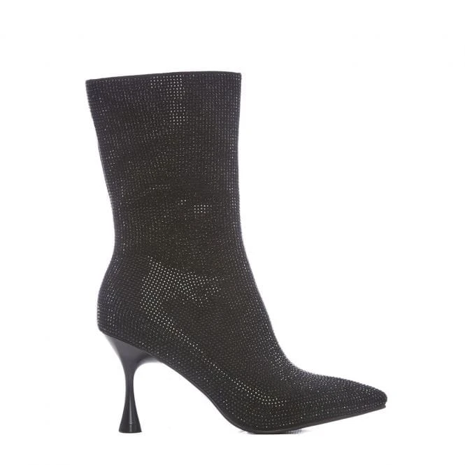 Zayda Black Alcantara 3 Zayda Black Alcantara